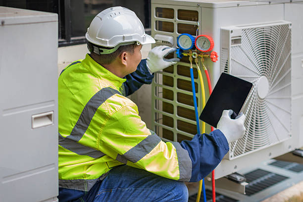 Professional Heat Pump Repair technician working in San Bruno, CA
